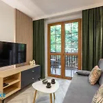 Appartamento Apartamenty Bluesky - Centrum Karpacza, Spokojna Okolica, Blisko Deptaka, Balkon *