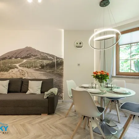 Bluesky - Nad Lomnica 14 - Centrum Karpacza, Blisko Deptaka Апартаменты *