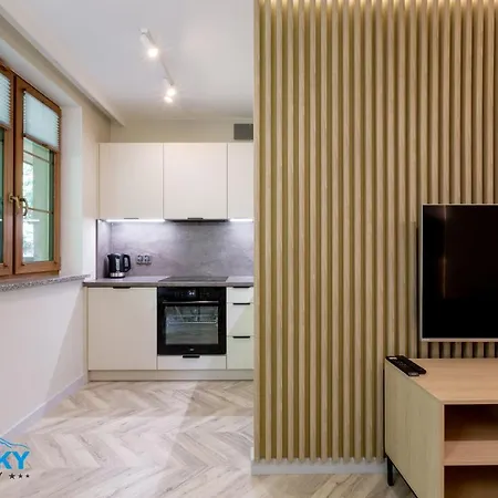 Apartment Bluesky - Centrum Karpacza, Spokojna Okolica, Blisko Deptaka, Balkon Karpacz